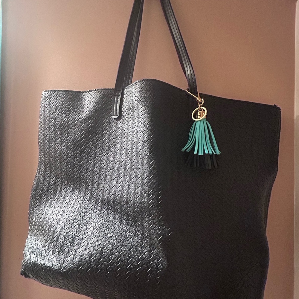 Bath & Body Works Black Woven Tote with Teal Tassel